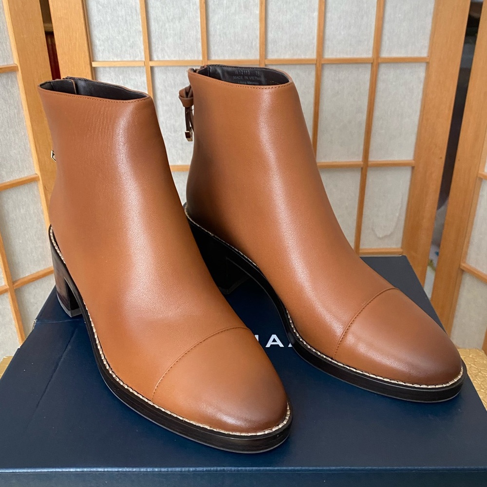 Cole Haan Winne Leather Grand Waterproof Ankle Bootie British Tan SZ 7